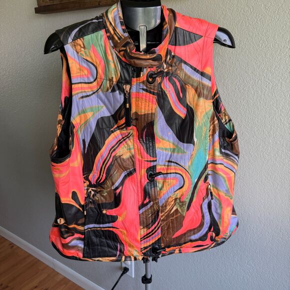 Jamie Sadock Quilted Golf Sporty Artsy Watercolor Art to wear Colorful Vest XL - Picture 1 of 7